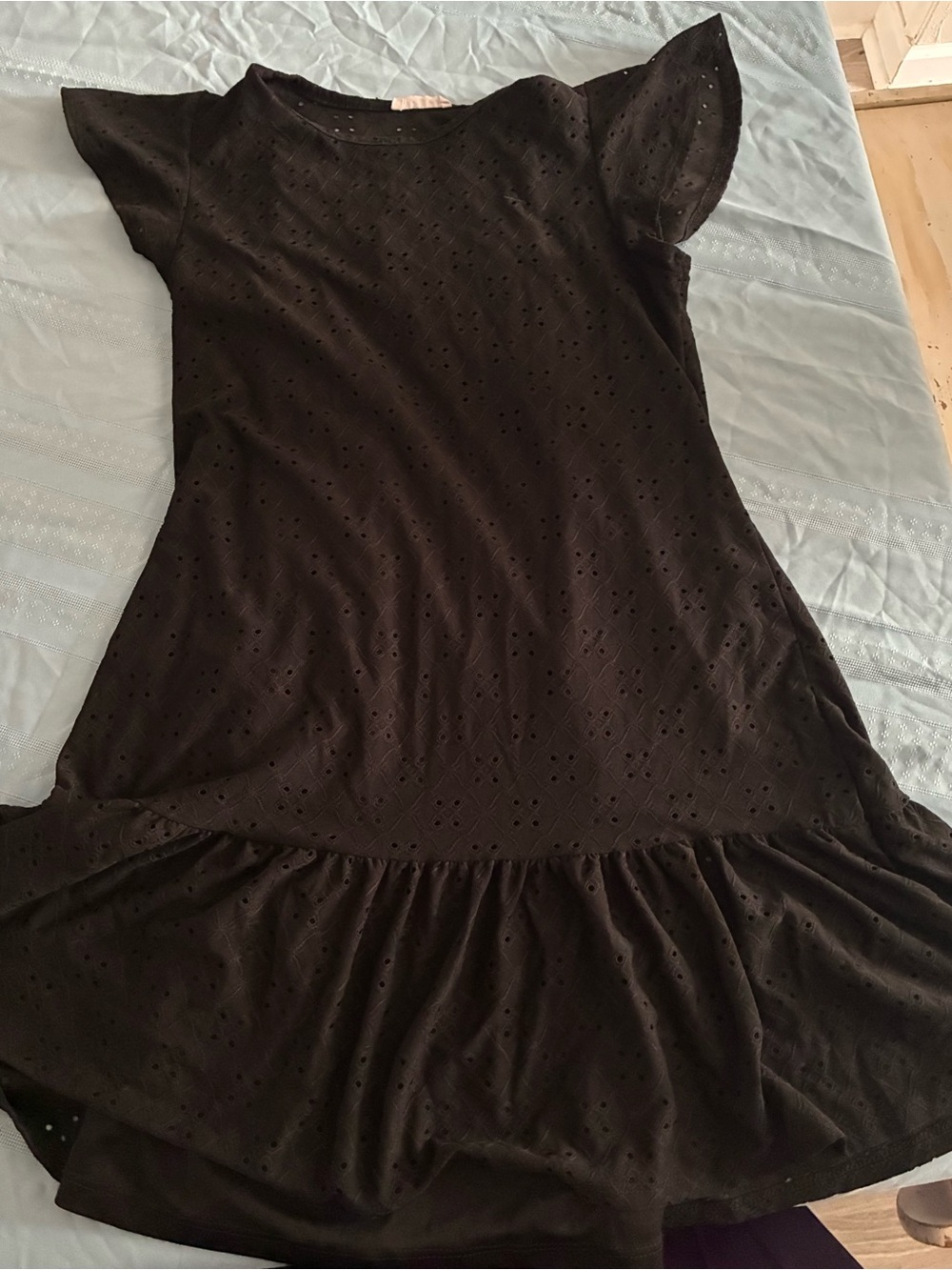 Mady & Nell Medium Black Eyelet Flutter-Sleeve Women's Dress